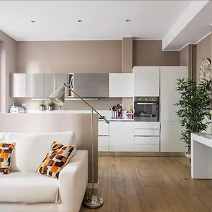 Porta Romana Modern And Cosy Appartamento